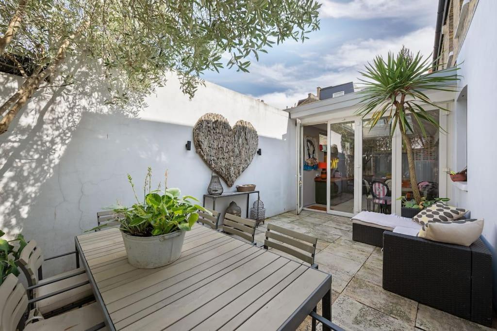 Iconic House In Wandsworth Casa vacanze Londra